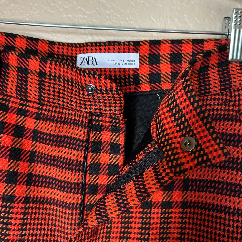 Zara Red and Black Plaid Pencil Skirt SIZE SMALL - Picture 6 of 10